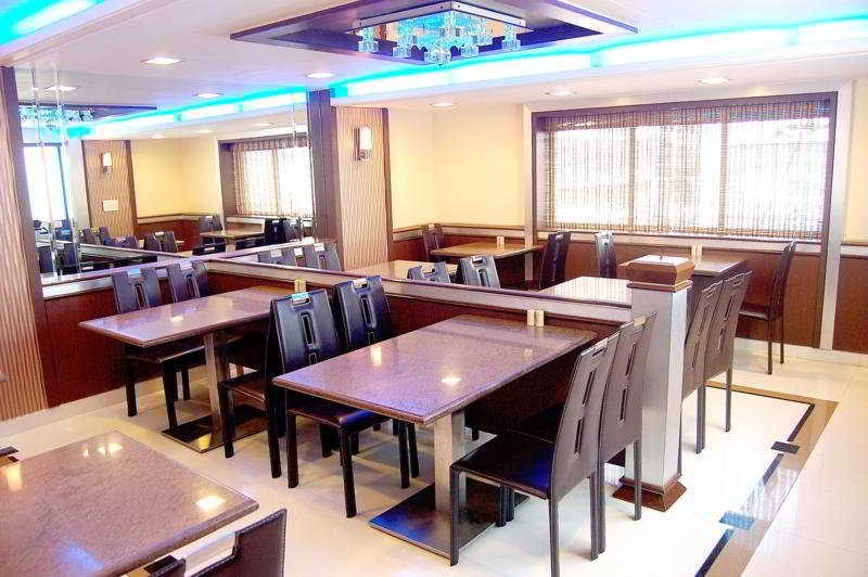 Hotel Manama Bombay Esterno foto