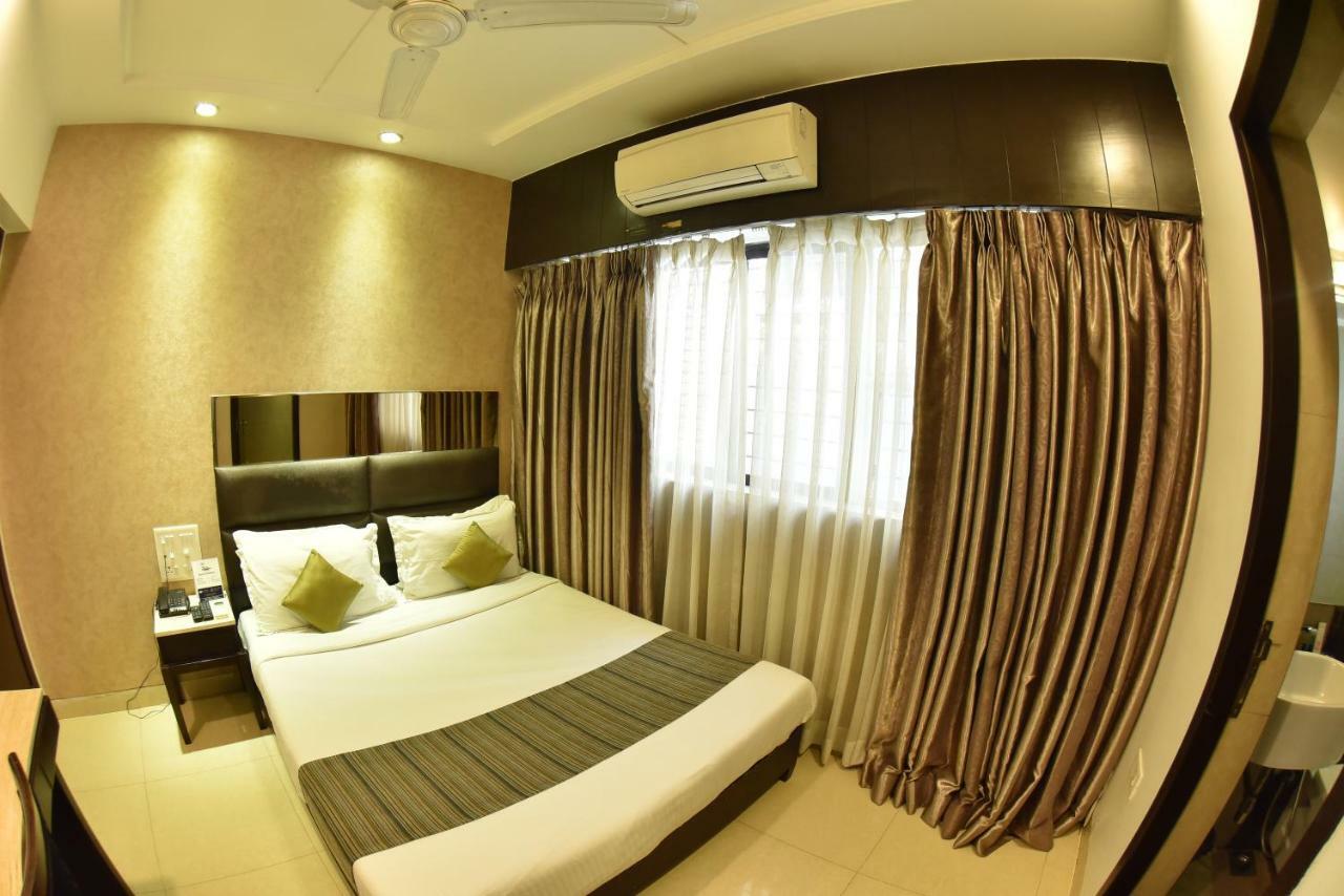 Hotel Manama Bombay Esterno foto