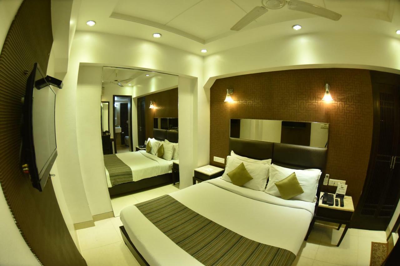 Hotel Manama Bombay Esterno foto